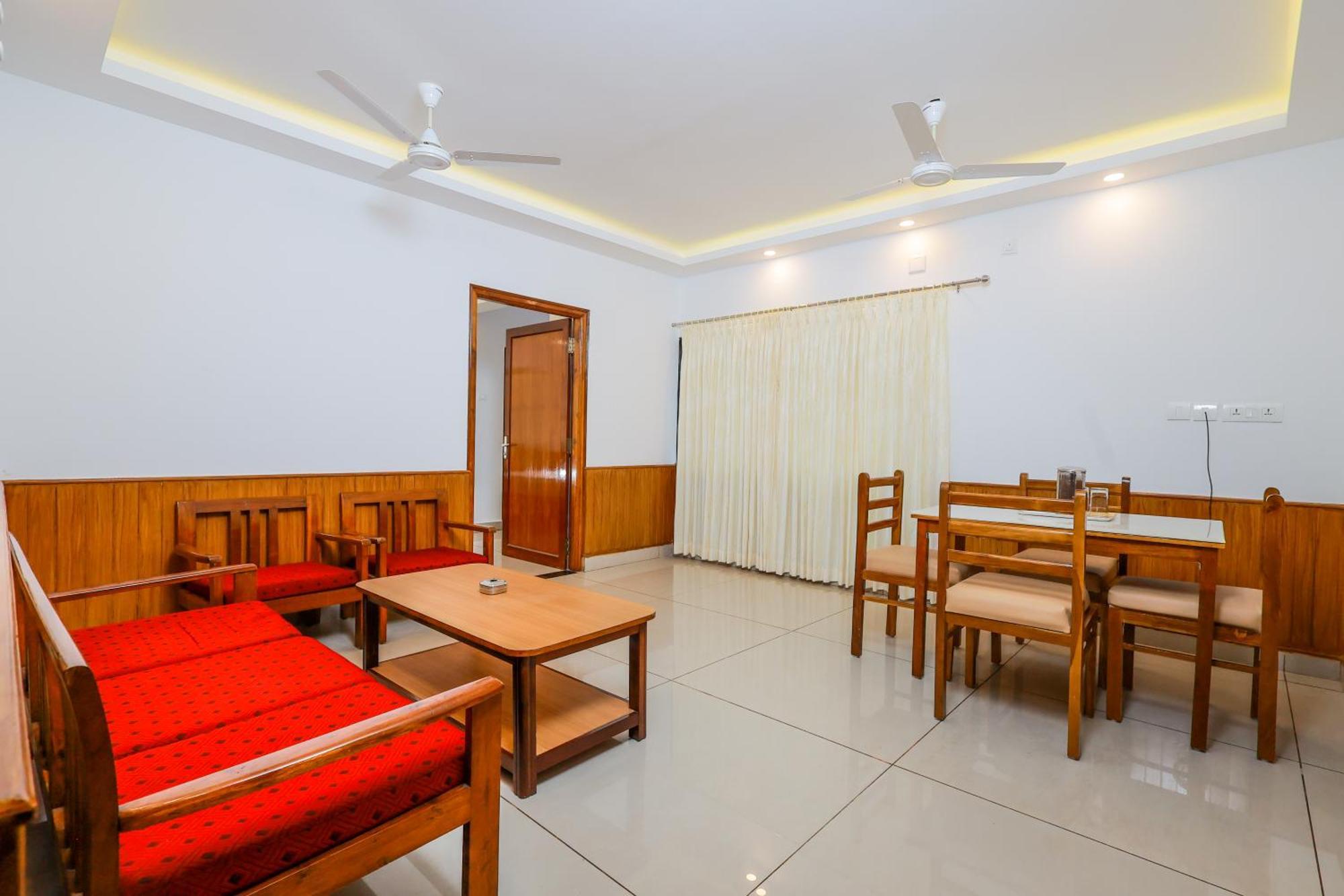 אודופי Hotel Janardana מראה חיצוני תמונה